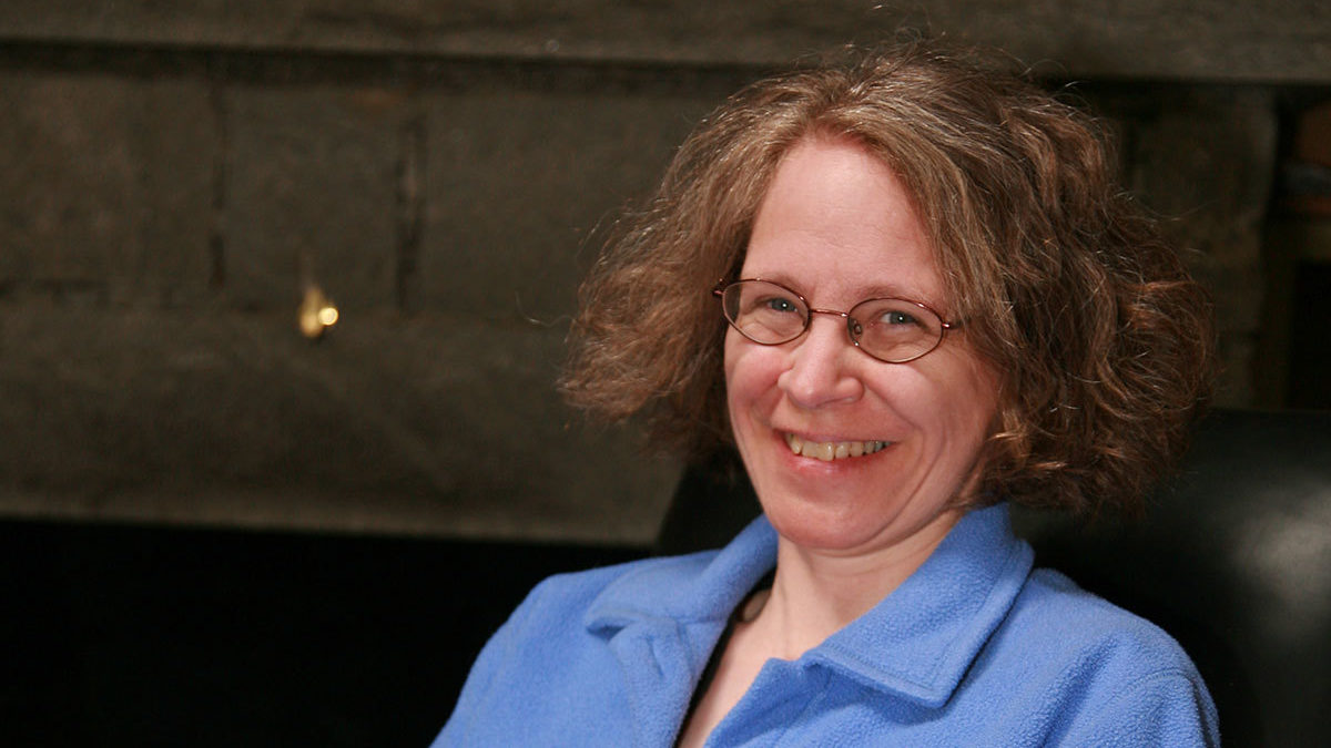 The Sound of a Wild Snail Eating by Elisabeth Tova Bailey – Finding resilience in the face of illness