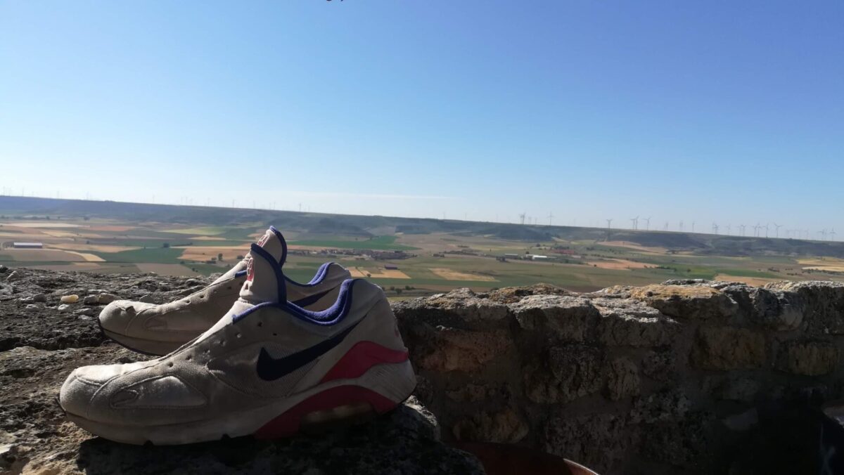 pictures of shoe on the camino